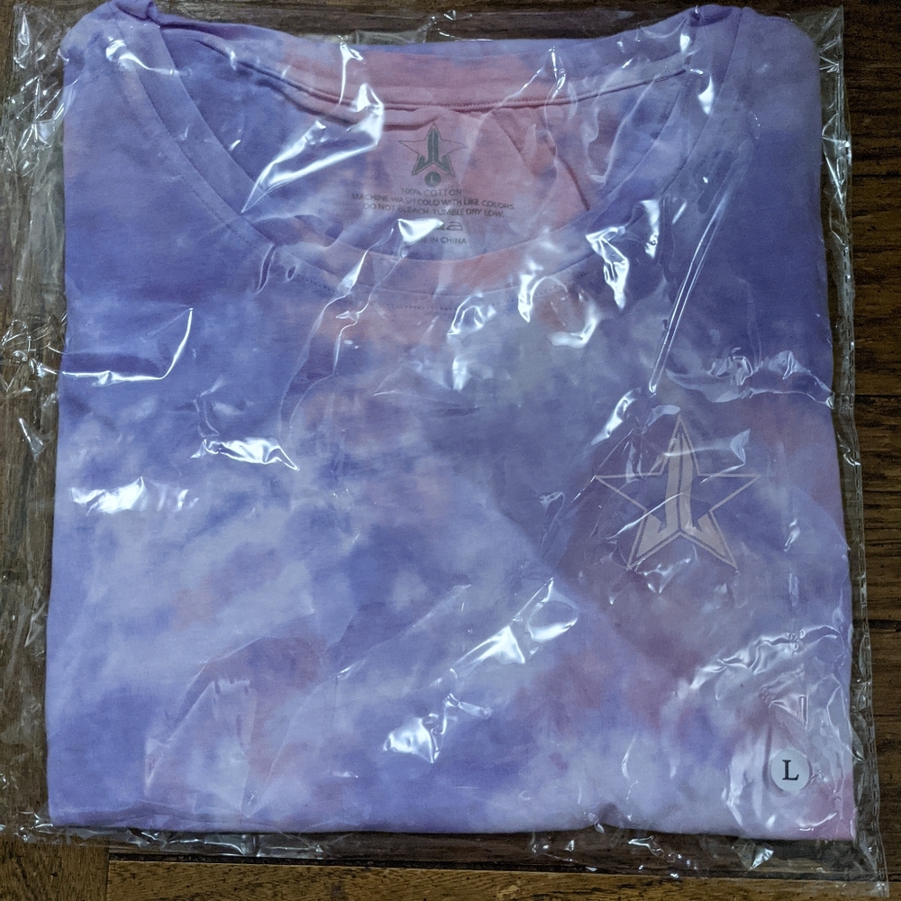Jeffree Star unopened tie-dye.